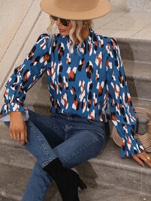 SHEIN VCAY Allover Print Flounce Sleeve Blouse - Blue - View 4