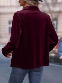 SHEIN LUNE 素色前紐扣絲絨襯衫 - 酒紅色 - 查看 2