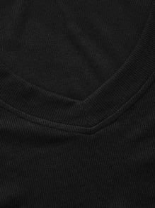 SHEIN EZwear Camiseta corta unicolor de cuello V tejido de canalé