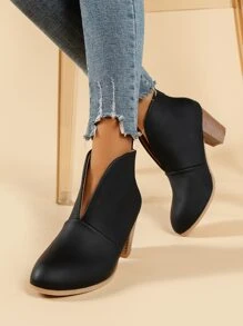 Women's Leather Boots Autumn And Winter Solid Color Short Boots, Pointed Toe, High Heel, Fashionable And Chunky Ankle Boots - Black - View 4