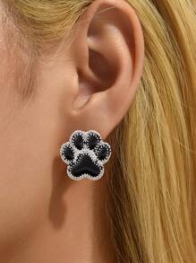 Paw Design Stud Earrings - Black - View 1