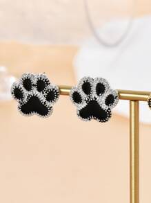 Paw Design Stud Earrings - Black - View 2