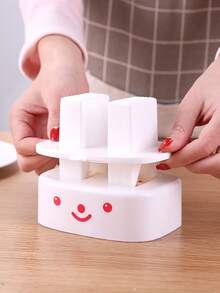 2 piezas Molde de sushi con estampado de dibujos animados - Blanco - Ver 3