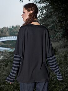 WB Horror | ROMWE Striped Sleeve Figure Graphic Tee - Black - View 6