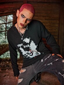 ROMWE MEN WB Horror | ROMWE Guys Raw Hem Graphic Sweater - Black - View 3