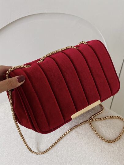 Waterproof , Lightweight , Business Casual Minimalist Chain Flap Square Bag For Teen Girls Women College Students , Rookies & White-Collar Workers Perfect For Party , Wedding , Prom , Dinner/Banquet , For Matching , Perfect For Dress , Wedding Dress , Formal Dresses For Women , Prom Dress , Dress , Birthday Dress