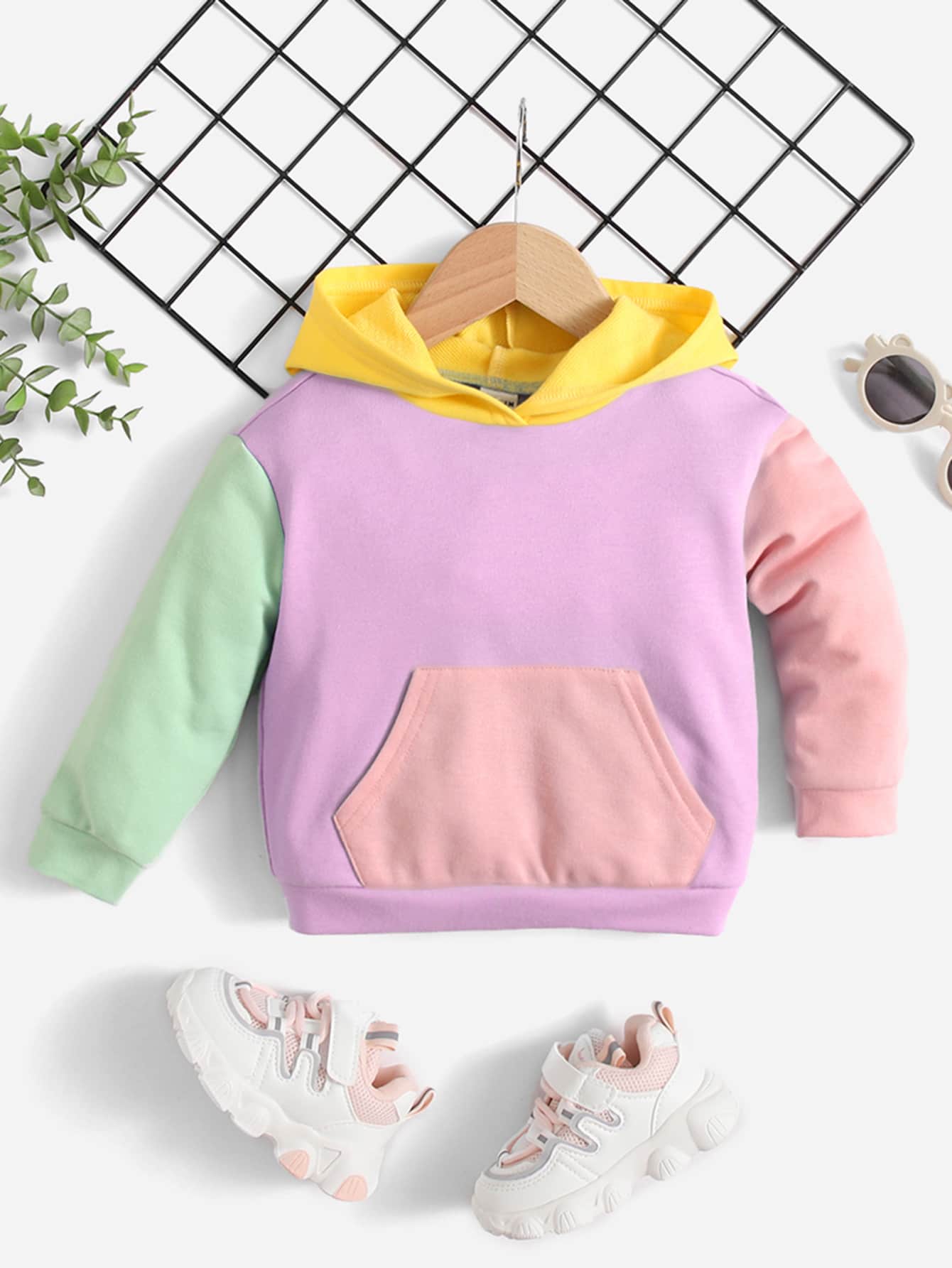 SHEIN Leap Crew Baby Girl Color Block Kangaroo Pocket Sweatshirt - Multicolor - View 1