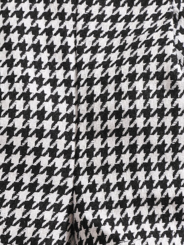 SHEIN Đứa bé gái Gân đan Áo thun & Họa tiết Nanh sói Chi tiết nếp Quần short - màu đen - Xem 4