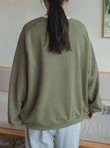 DAZY Sudadera con caída de hombros y bordado de letras, ropa de otoño - Verde Oliva - Ver 2