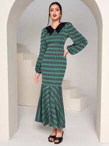 Modelyn Allover Geo Print Mermaid Hem Dress - Green - View 1