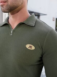 男士字母貼布1/4拉鍊POLO衫 - 軍綠色 - 查看 4