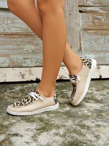 Zapatos sin cordones de mezclilla con diseño de cordones y estampado de leopardo para mujer - Caqui - Ver 4