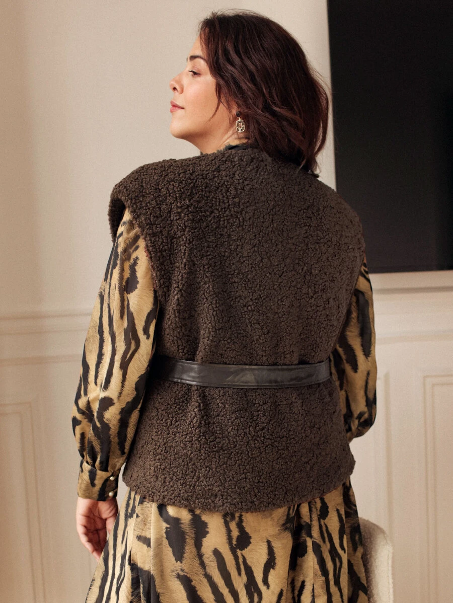 SHEIN Plus Sleeveless Teddy Coat With Belt - Chocolate Brown - View 1