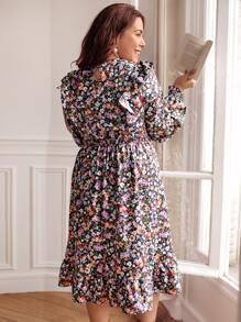 SHEIN Frenchy Plus Floral Print Guipure Lace Insert Flounce Sleeve Ruffle Hem Dress - Multicolor - View 6