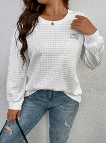 SHEIN LUNE 大碼字母補丁細節落肩T恤 - 白色 - 查看 1