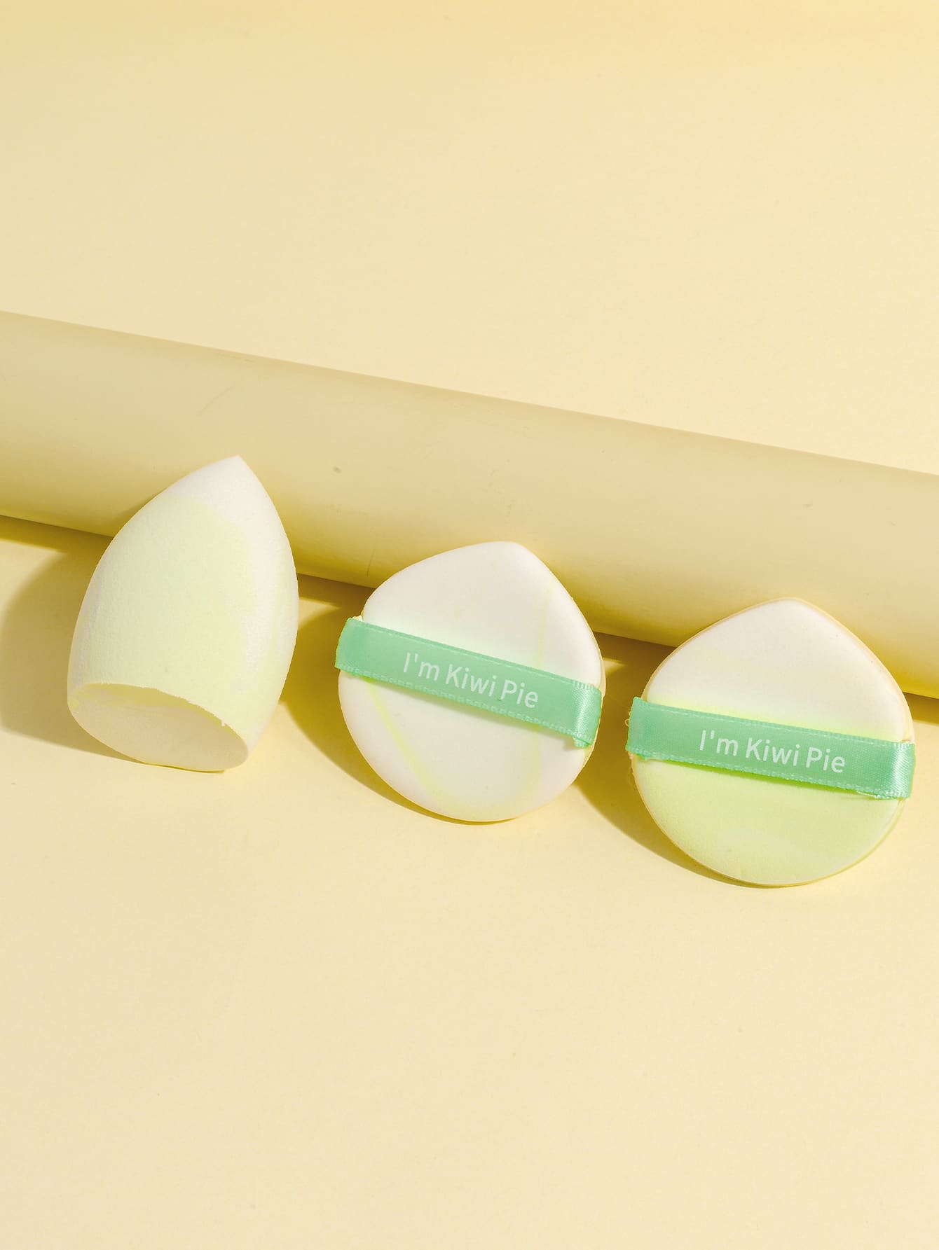 1入組化妝海綿和2入組化妝粉撲 - 綠色 - 查看 1