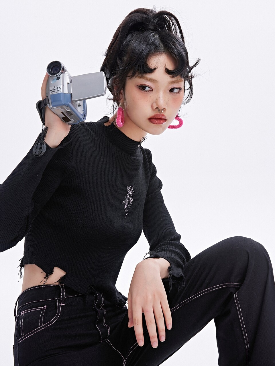 Embroidery Detail Distressed Sweater