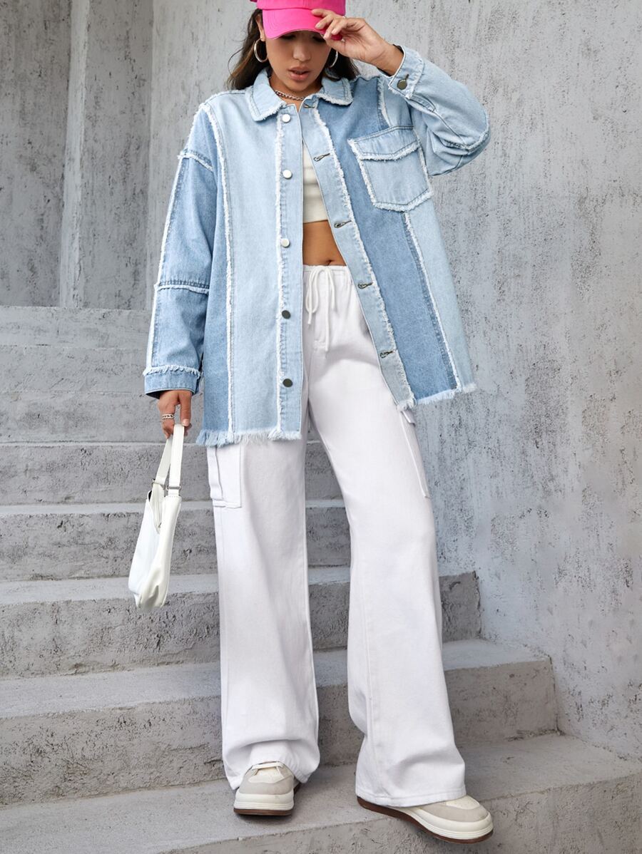 SHEIN EZwear 雙色毛邊緣落肩袖牛仔外套 - 淺色水洗藍 - 查看 1