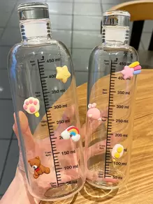 1 botella de agua transparente con pegatina aleatoria, vaso de agua de plástico de 500 ml con escala para la escuela de la oficina en el hogar - transparente - Ver 1