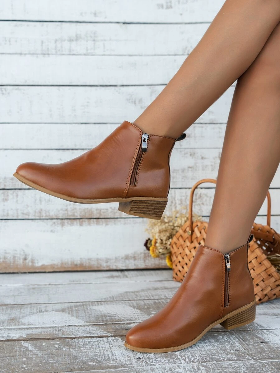 Side Zip Chunky Heeled Classic Boots - Brown - View 1