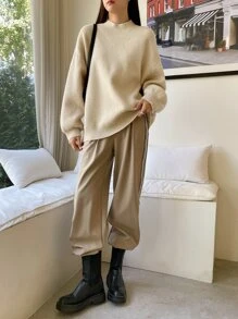 DAZY Áo len dệt kim gân vai trễ vai cỡ lớn, áo dài tay, quần áo nữ mùa thu - Màu be - Xem 3