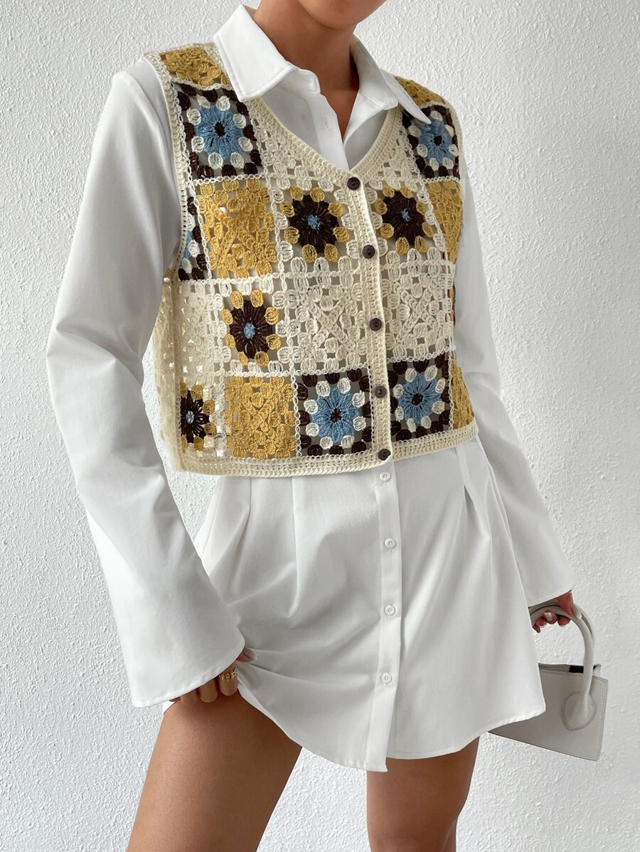 SHEIN Essnce 花卉圖案前紐扣毛衣背心不帶襯衫 - 米色 - 查看 1