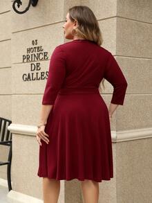 Plus Solid Tie Side Wrap Dress - Burgundy - View 2