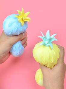 1pc Random Pineapple Design Squeeze Cat Teaser Toy - Multicolor - View 2