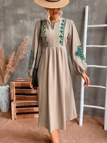 SHEIN LUNE Floral Embroidery Notched Neckline Lantern Sleeve Dress - Khaki - View 1