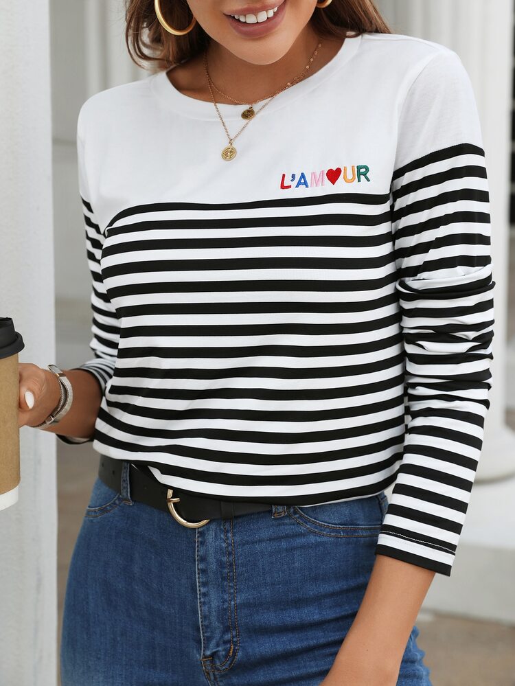 SHEIN Frenchy Áo thun nữ Thêu Lá thư Sọc Giải trí - Đen và trắng - Xem 5