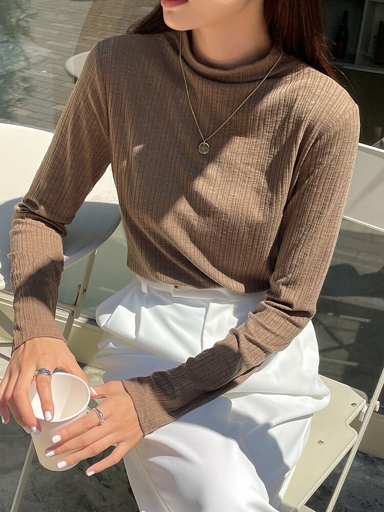 DAZY 小高領條紋針織T恤 - 卡其色 - 查看 4