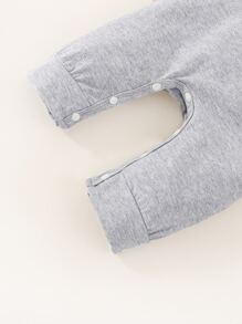 女婴童字母圖案連身褲