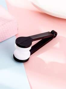 1pc Portable Random Color Mini Sun Glasses Cleaner Brush, Eyeglass Spectacles Cleaner, Eyeglass Brush Cleaning Tool - Multicolor - View 4