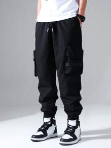 Claim Dot 寬鬆男士帶蓋口袋抽繩腰工裝褲 - 黑色 - 查看 4