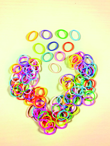 100入組隨機色寵物毛髮橡膠帶 - 彩色 - 查看 3