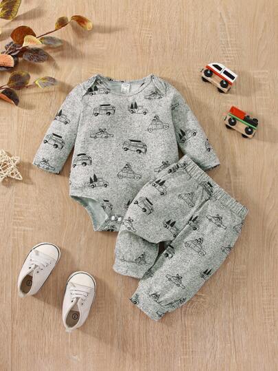 男嬰汽車印花連體衣和運動褲