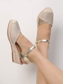 Fashionable Women's Gold Elastic Band Woven Jute Rope Round Toe Wedge Shoes