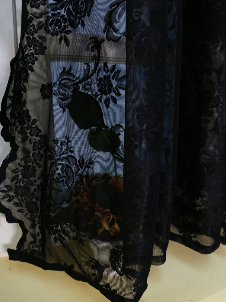 1入組蕾絲設計薄透窗簾 - 黑與白 - 查看 8