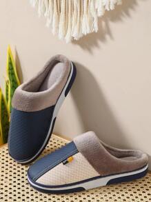 Men Colorblock Letter Patch Decor Thermal Lined Bedroom Slippers Slip On Warm Shoes - Navy Blue - View 3