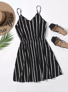 SHEIN VCAY Đầm Sọc Giải trí - màu đen - Xem 1