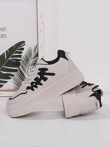 Women Beige Letter Graphic Lace-up Front Sneakers, Sporty Round Toe Low-top Skate Shoes