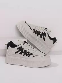 Women Beige Letter Graphic Lace-up Front Sneakers, Sporty Round Toe Low-top Skate Shoes