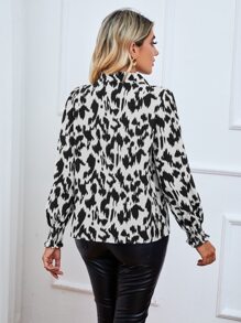 SHEIN Unity 滿版印花前紐扣襯衫 - 黑與白 - 查看 2