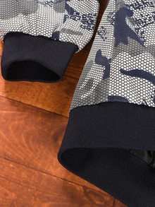 Manfinity Men Camo Print Bomber Jacket Without Hoodie - Multicolor - View 6