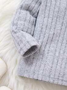 男嬰字母補丁細節高領T恤 - 灰色 - 查看 5