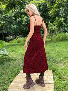 SHEIN ICON 滿版印花高衩吊帶連衣裙