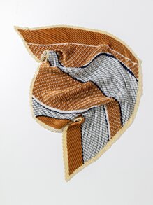 1pc Plaid Wrinkle-pressing Minimalist Square Scarf - Multicolor - View 1