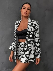 SHEIN Privé Blazer con estampado de doble botonadura & Shorts - Blanco y Negro - Ver 3