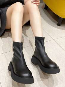 Zip Back Chunky Heeled Combat Boots - Black - View 4