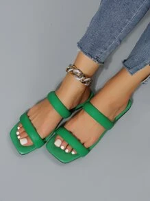 Dép đế bằng ngoài trời tối giản cho nữ, Xăng-đan trượt hai ngón bằng da nhân tạo trơn - màu xanh lá - Xem 2